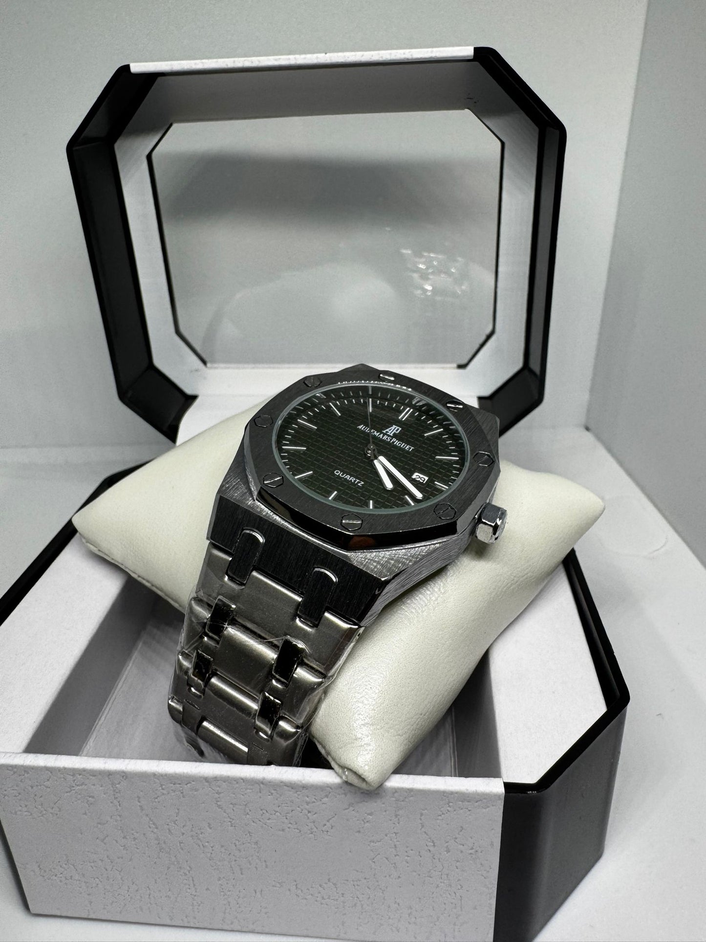 Audemars Piguet Royal Oak Quartz